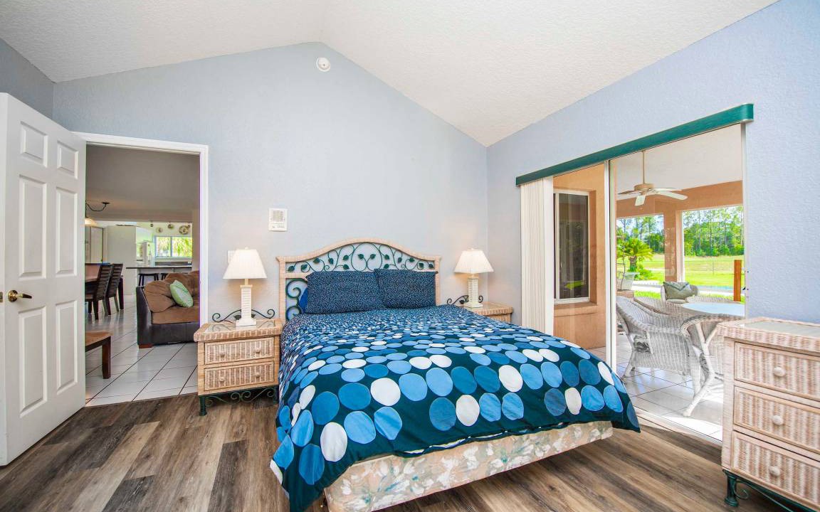 Photo of Bedroom in Groveland