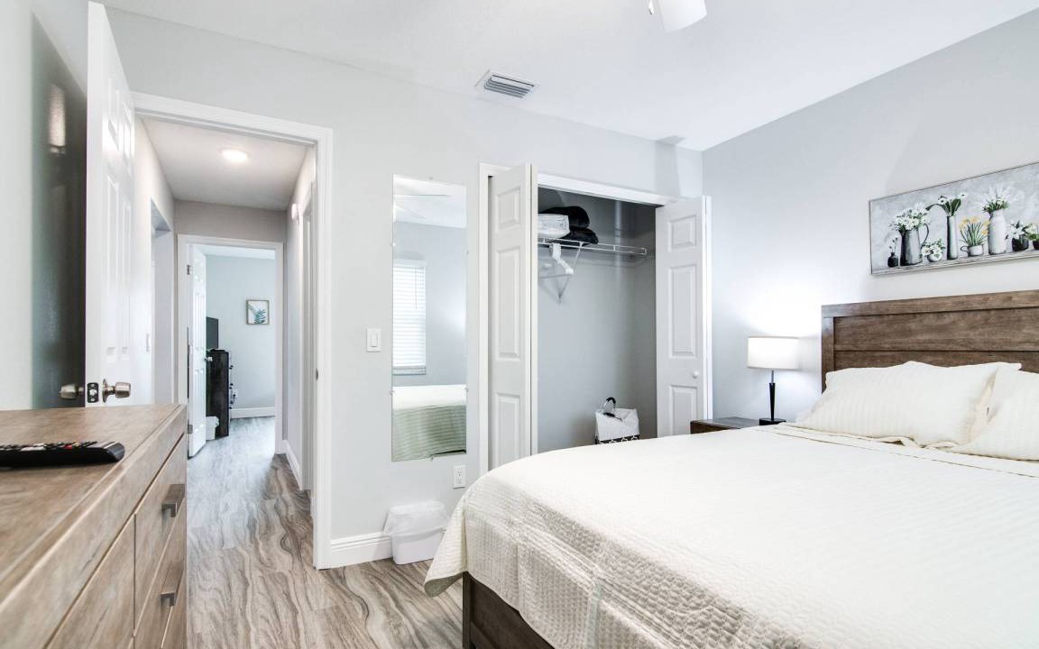 Photo of Bedroom in Bloomingdale