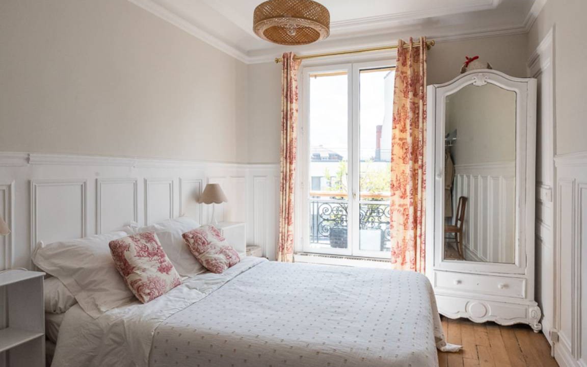 Photo of Bedroom in Latin