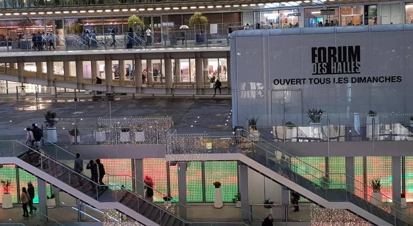 Photo of Others in Les Halles
