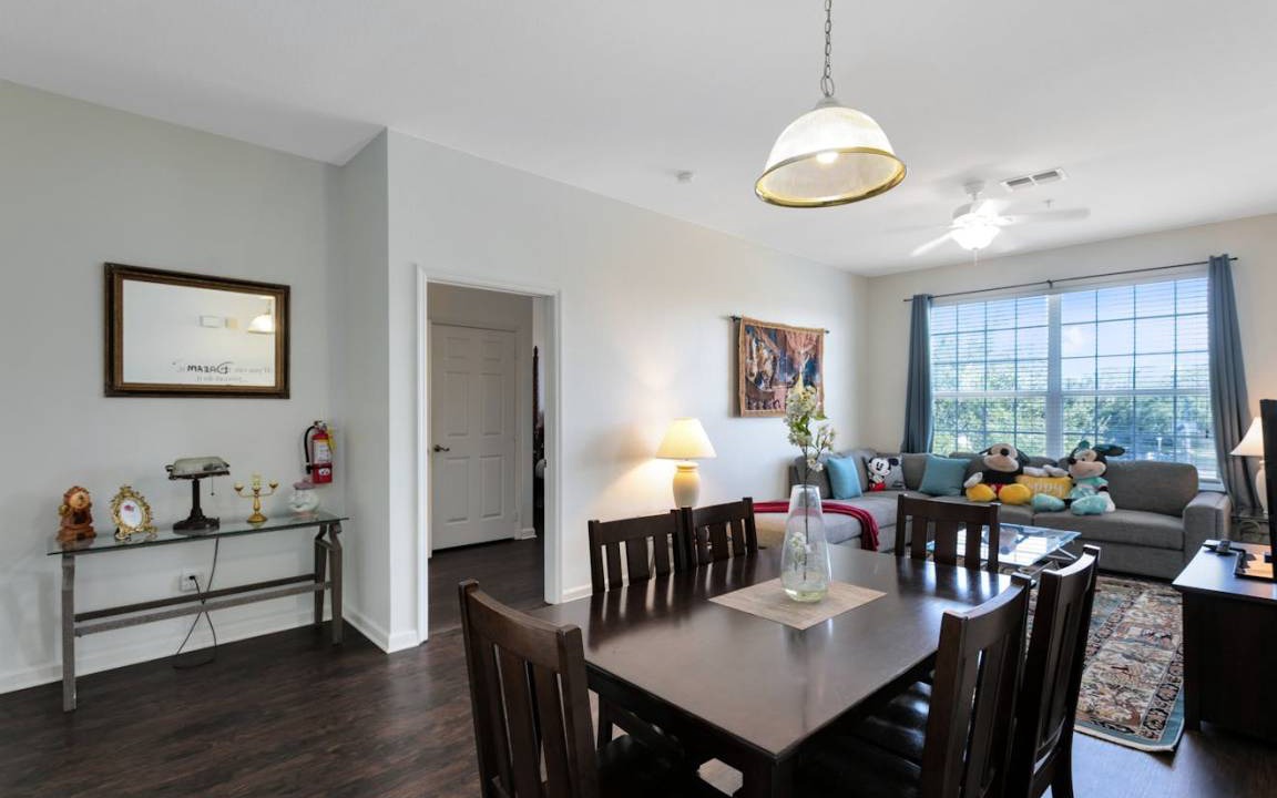Photo of Livingroom in Windsor Palms
