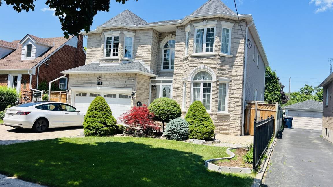 Photo of Others in Newtonbrook