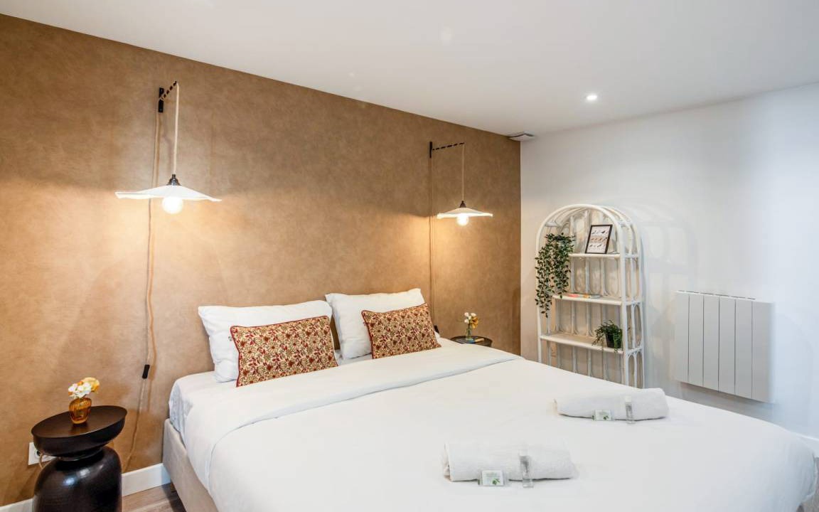 Photo of Bedroom in 3rd Arrondissement