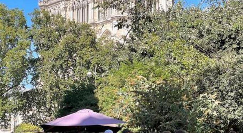 Photo of Others in Sorbonne