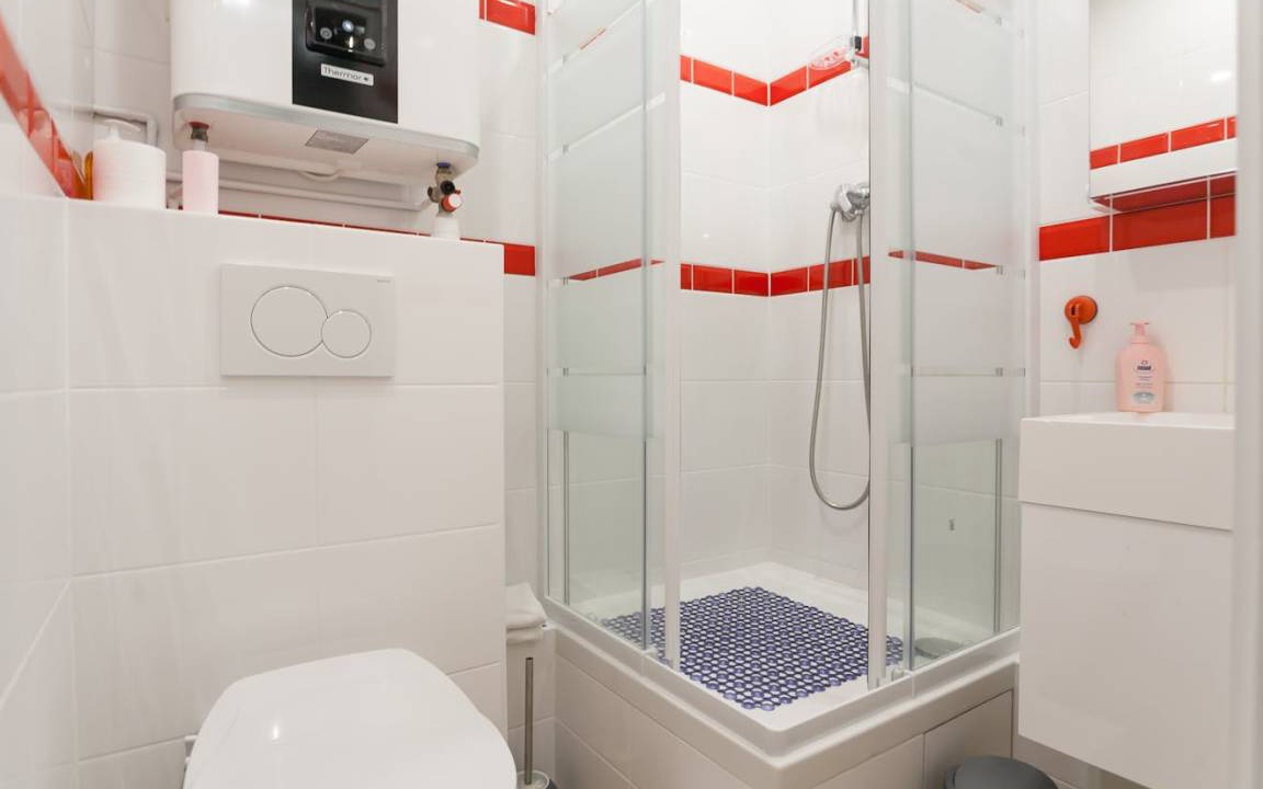 Photo of Bathroom in Quartier de la Roquette