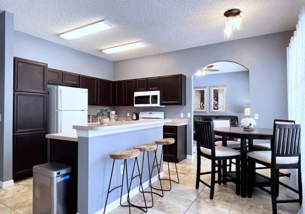 Photo of Kitchen in Crescent Lakes