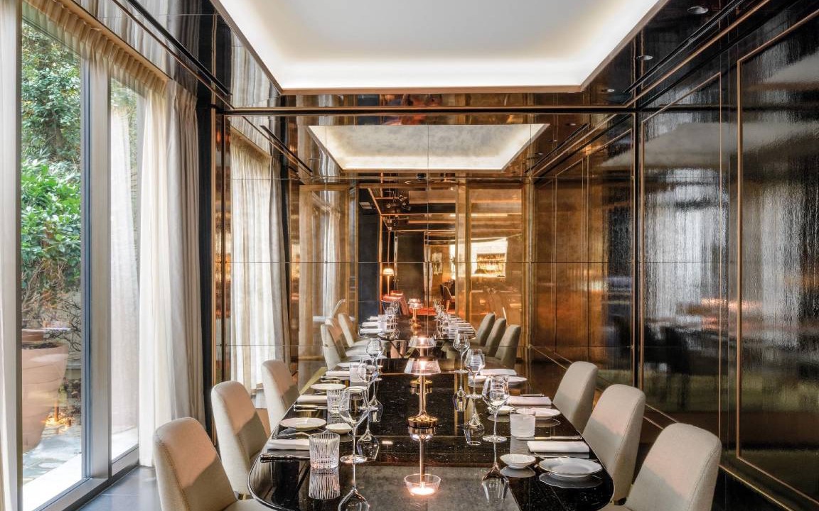 Photo of Livingroom in Champs-Elysees