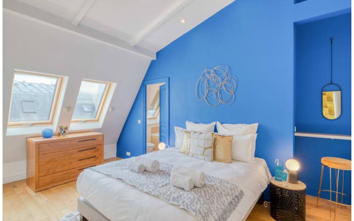 Photo of Bedroom in Champs-Elysees