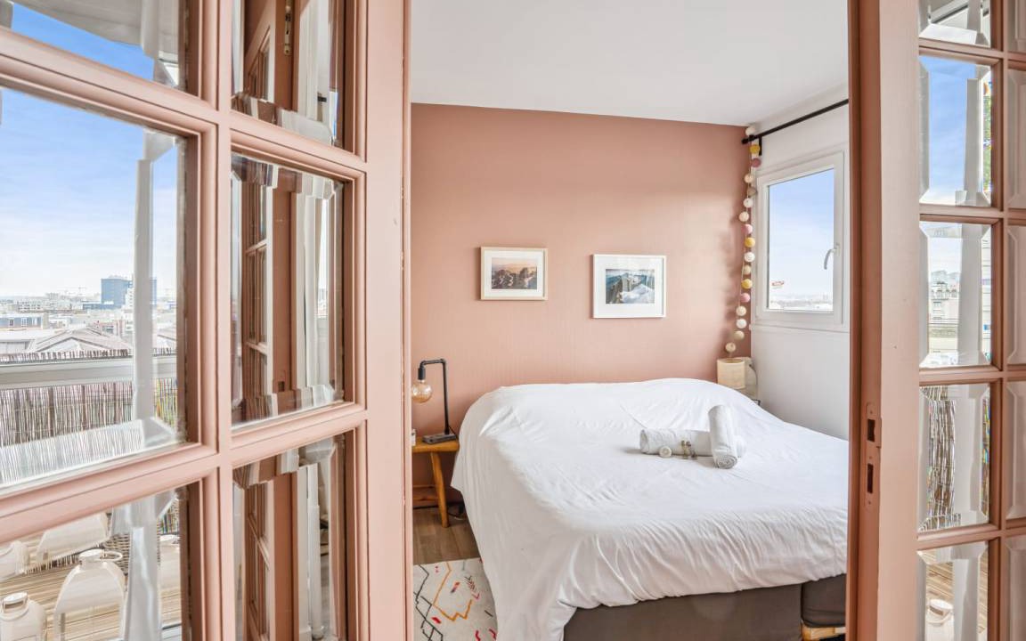 Photo of Bedroom in Pantin