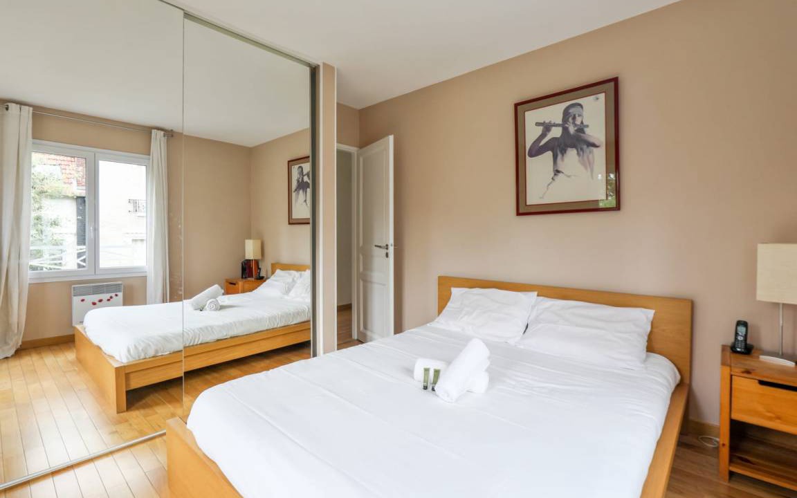 Photo of Bedroom in Saint-Cloud