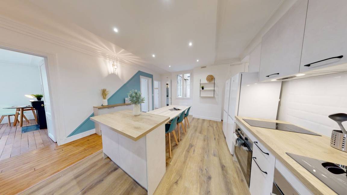 Photo of Kitchen in Quartier des Grandes-Carrieres