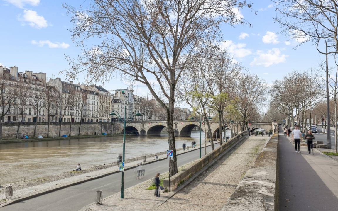 Photo of Others in 4th Arrondissement