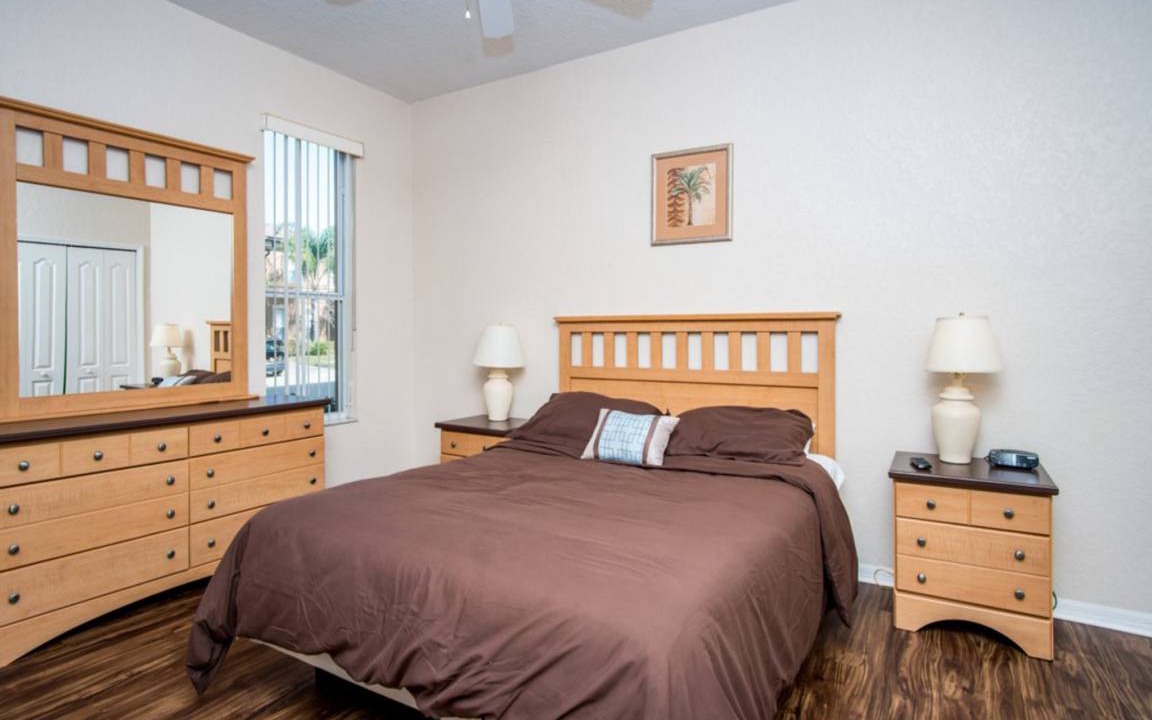 Photo of Bedroom in Regal Palms