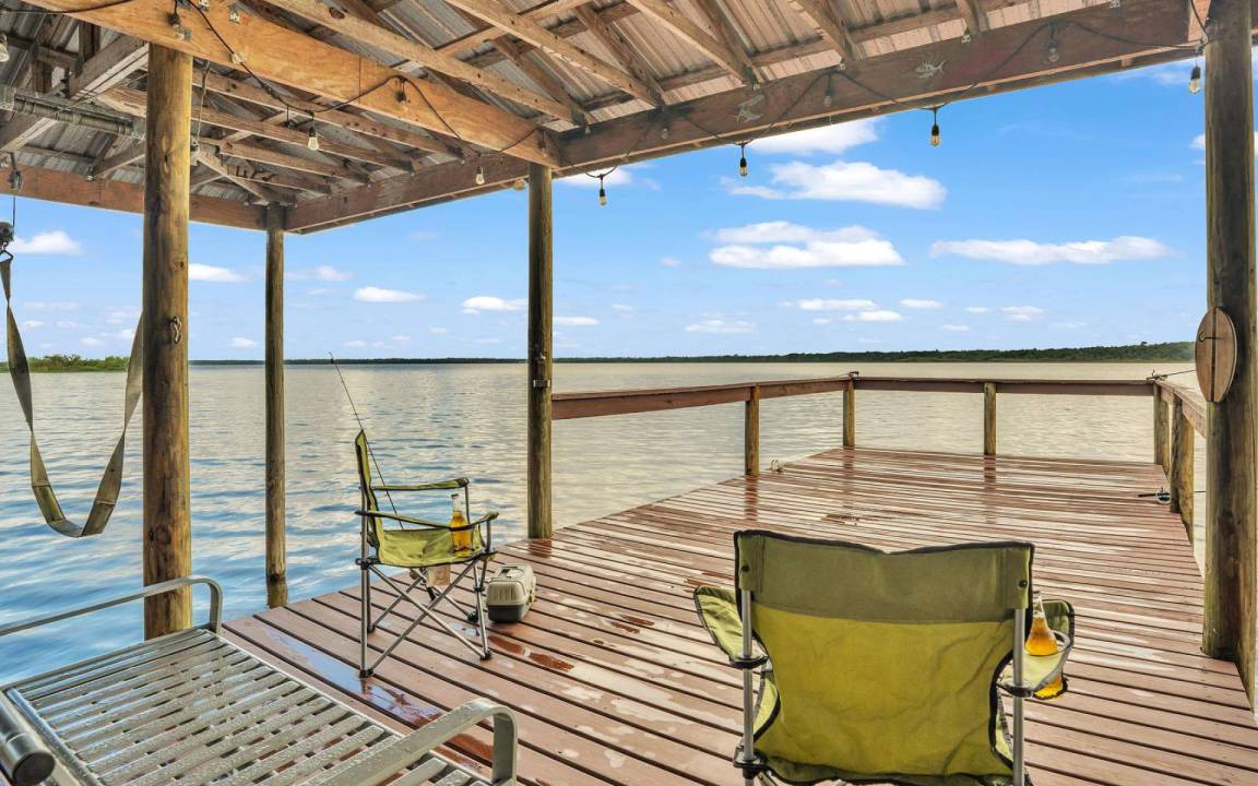 Photo of Patio Balcony in Fedhaven