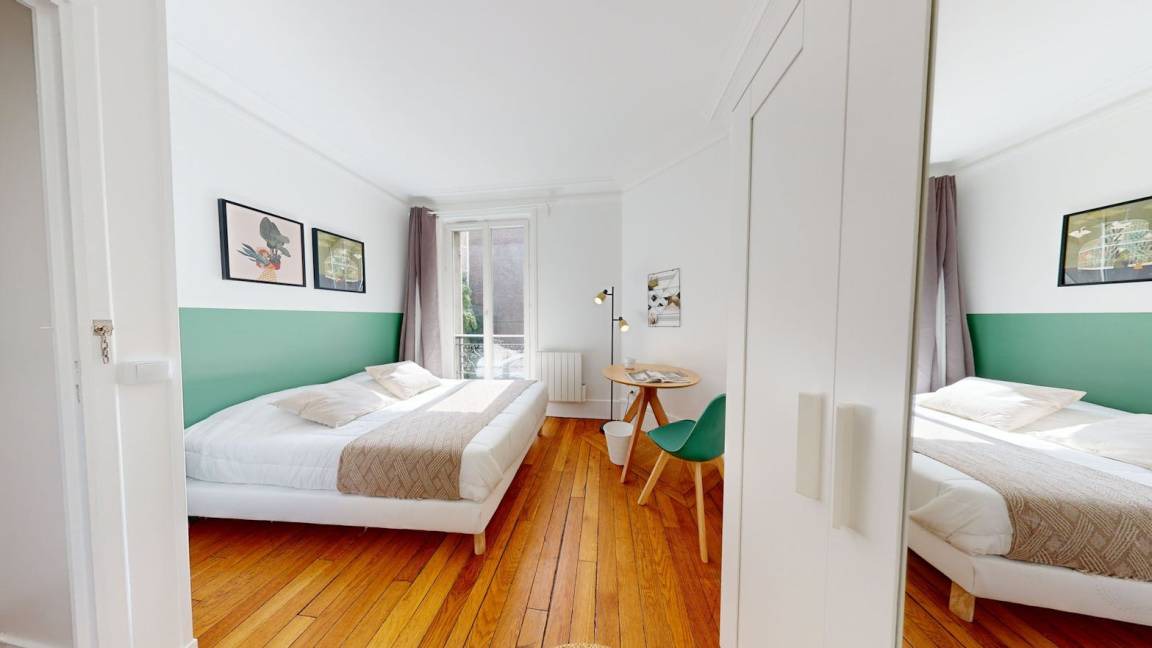 Photo of Bedroom in Quartier des Grandes-Carrieres