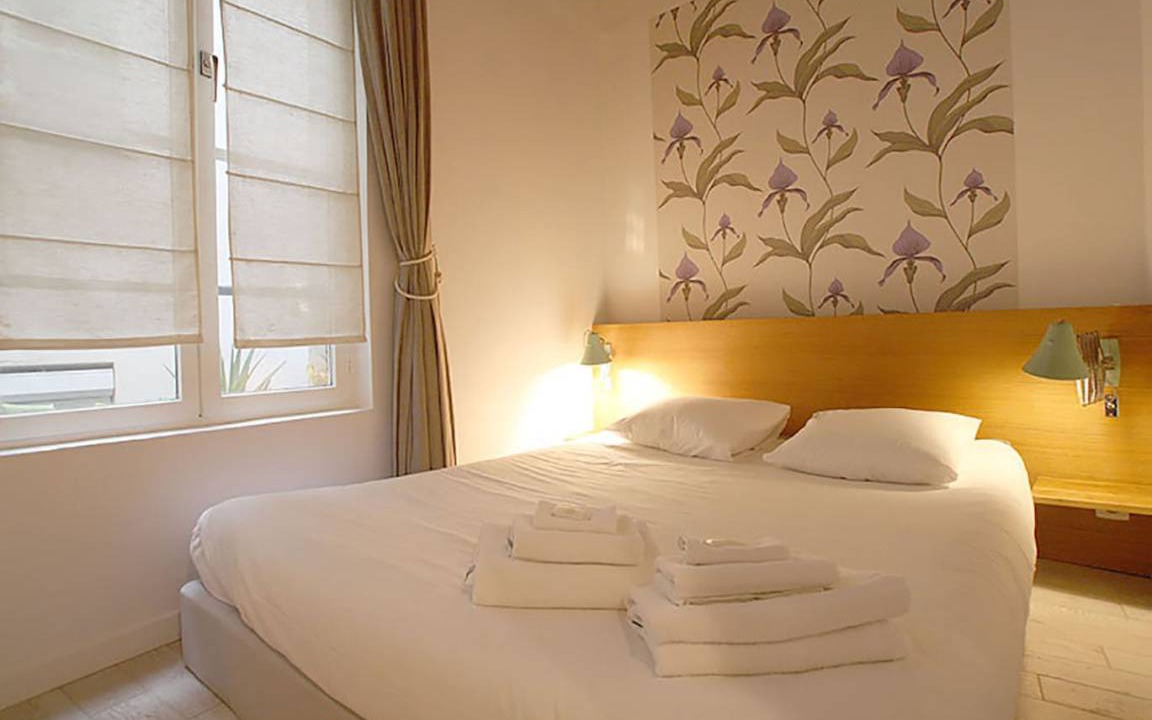 Photo of Bedroom in Enfants-Rouges
