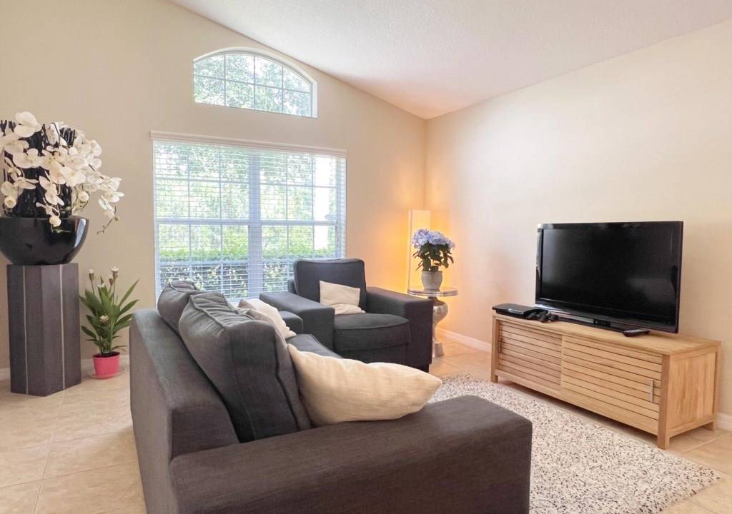 Photo of Livingroom in Watersong