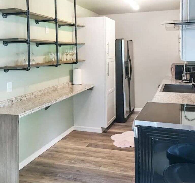 Photo of Kitchen in Pine Island Center