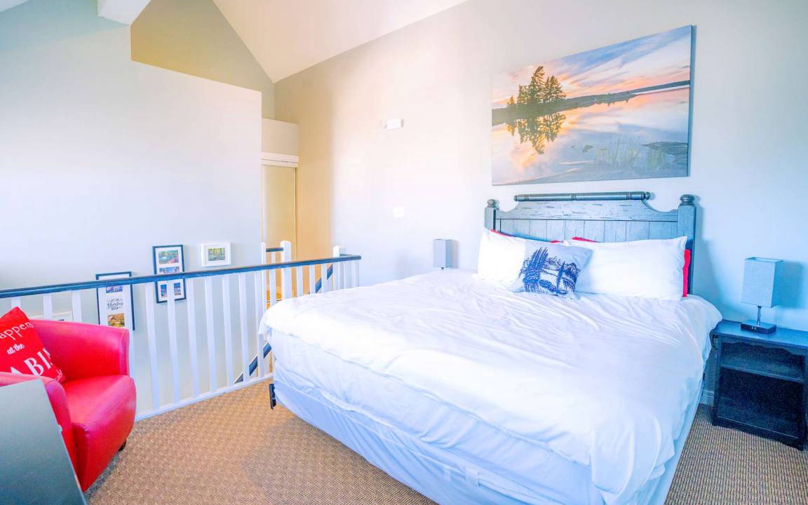 Photo of Bedroom in Craigleith