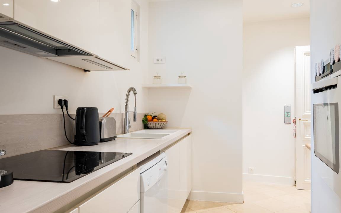 Photo of Kitchen in Villa Montmorency