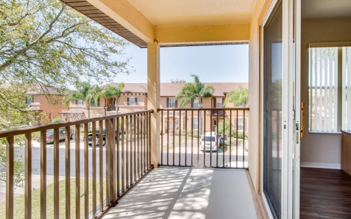Photo of Patio Balcony in Regal Palms