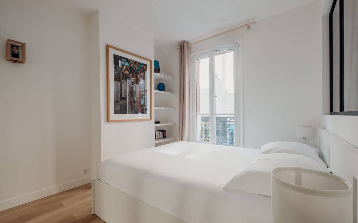 Photo of Bedroom in Pigalle
