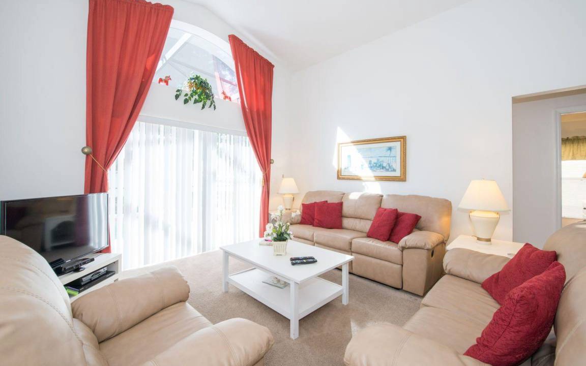 Photo of Livingroom in Seasons