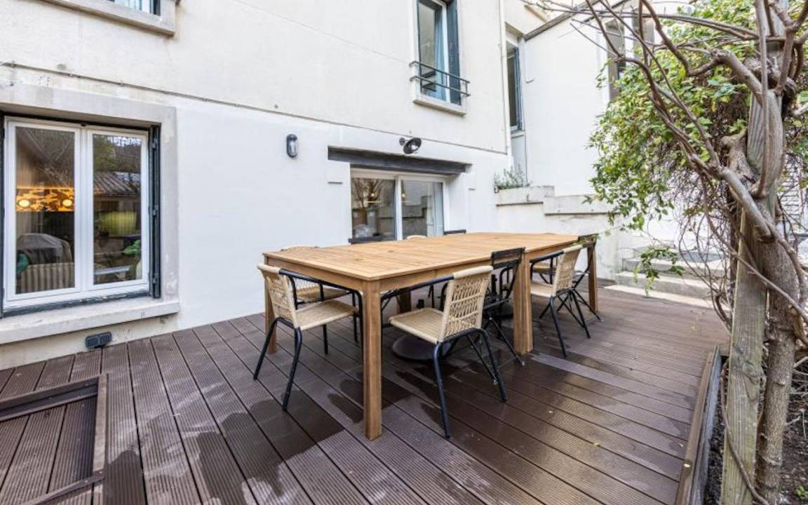 Photo of Others in Faubourg de l'Arche