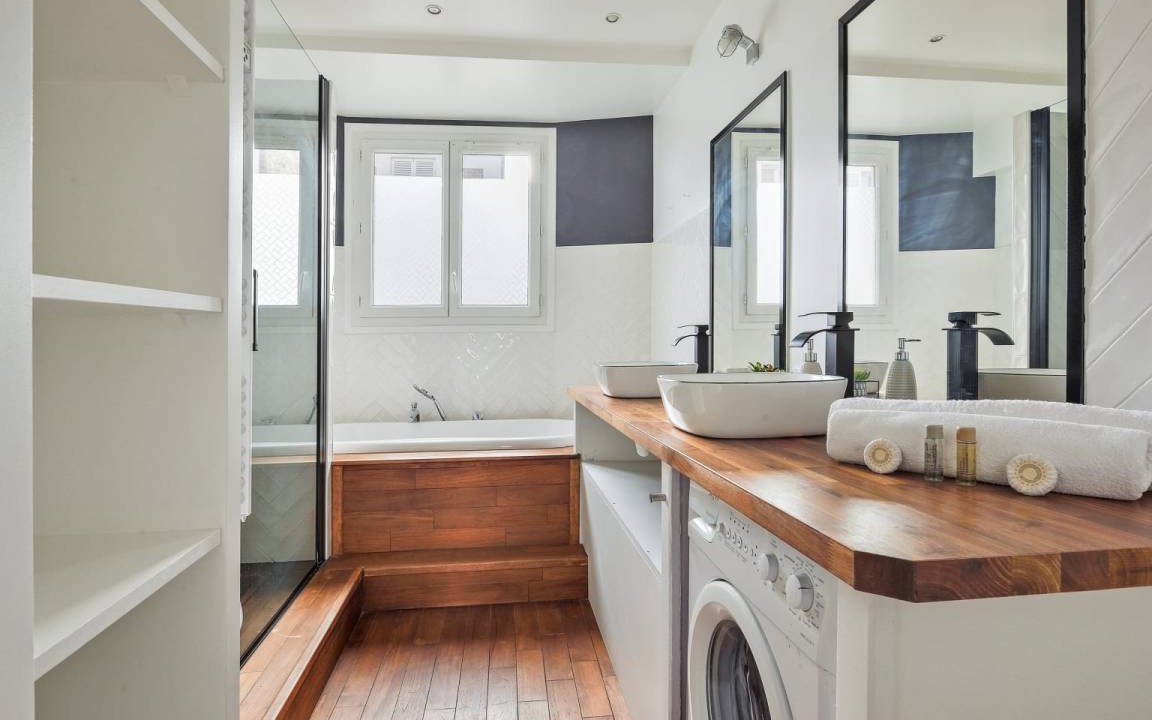 Photo of Bathroom in La Garenne-Colombes