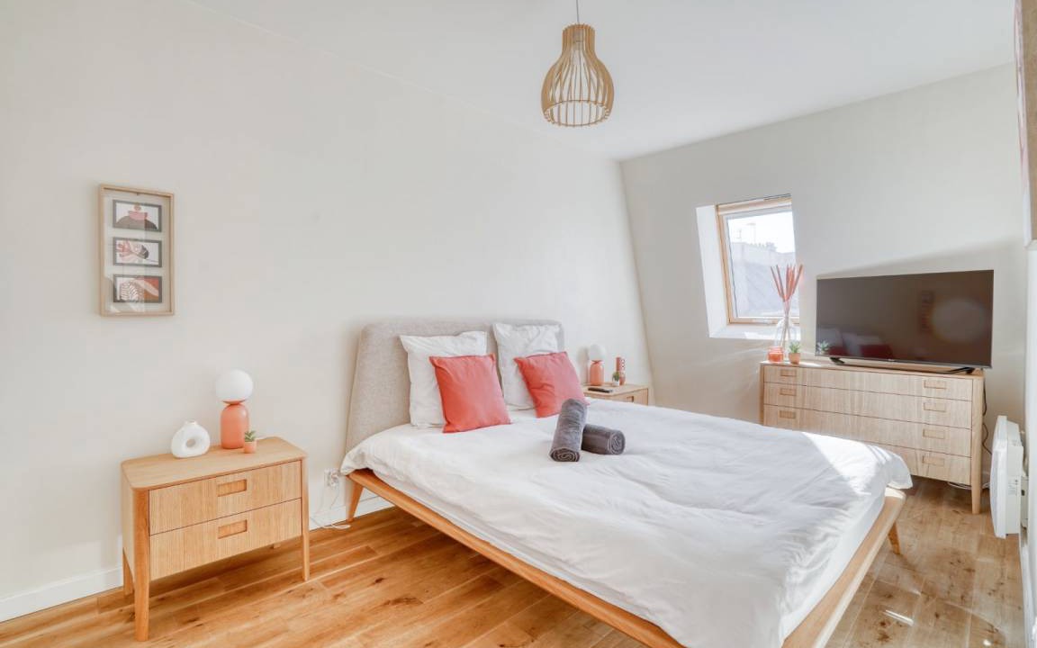 Photo of Bedroom in Clichy
