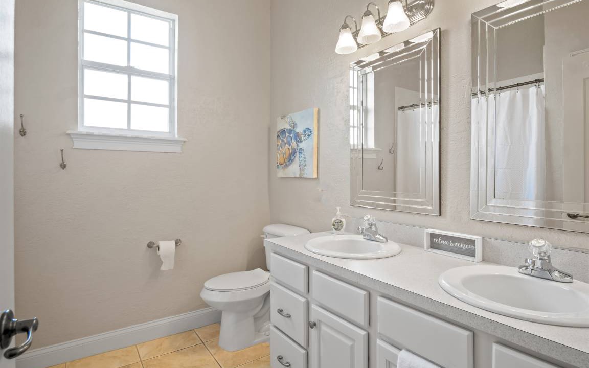 Photo of Bathroom in Lakeland