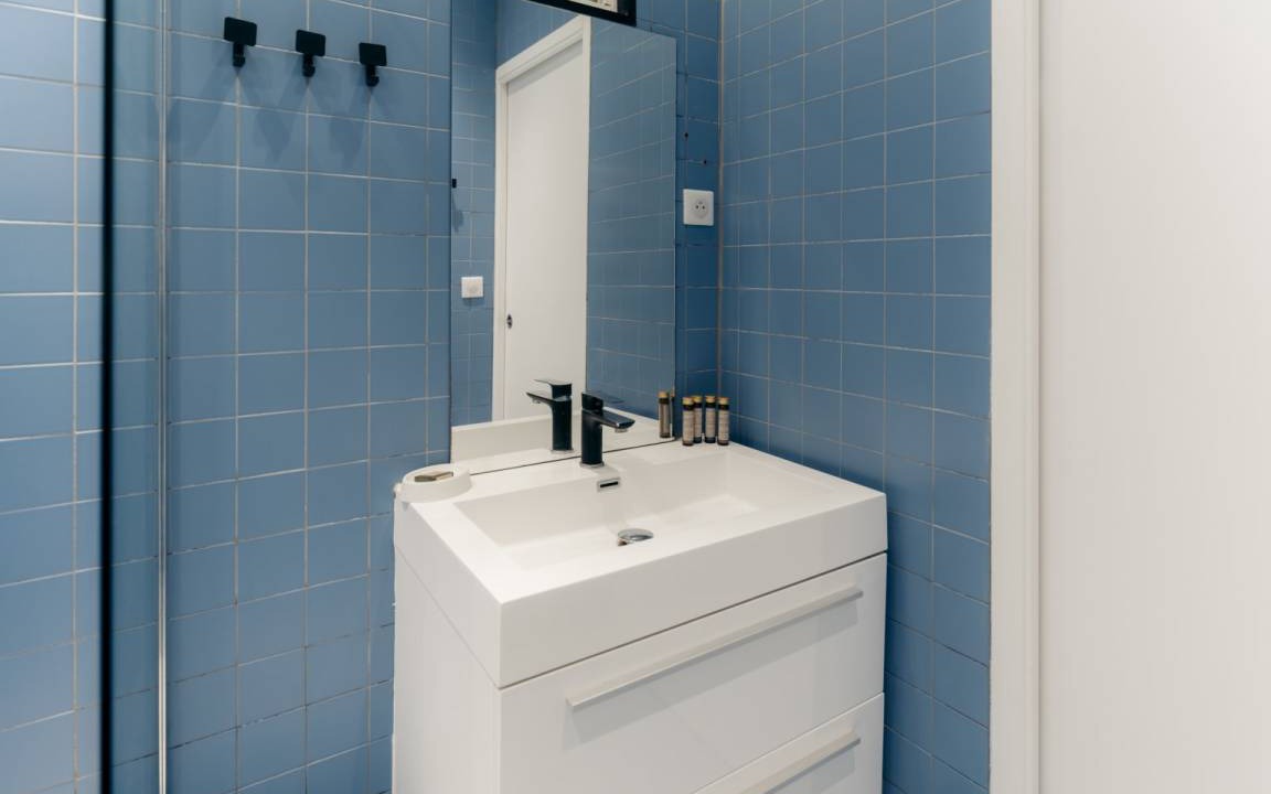 Photo of Bathroom in Notre-Dame-des-Champs