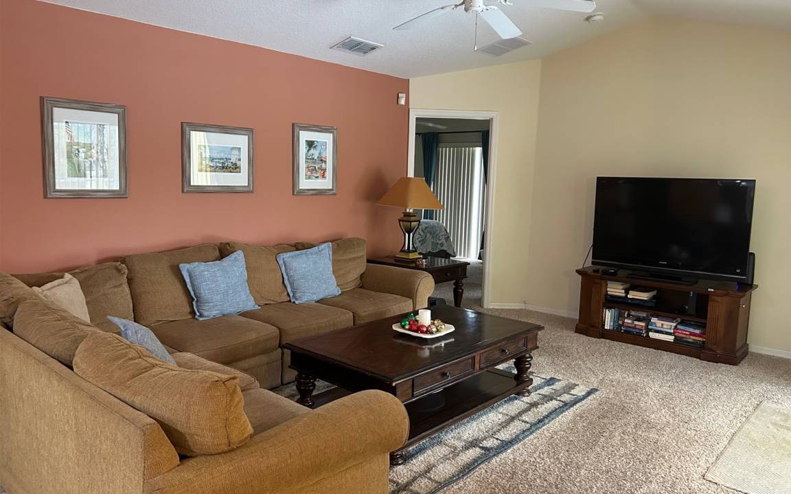 Photo of Livingroom in Tuscan Ridge