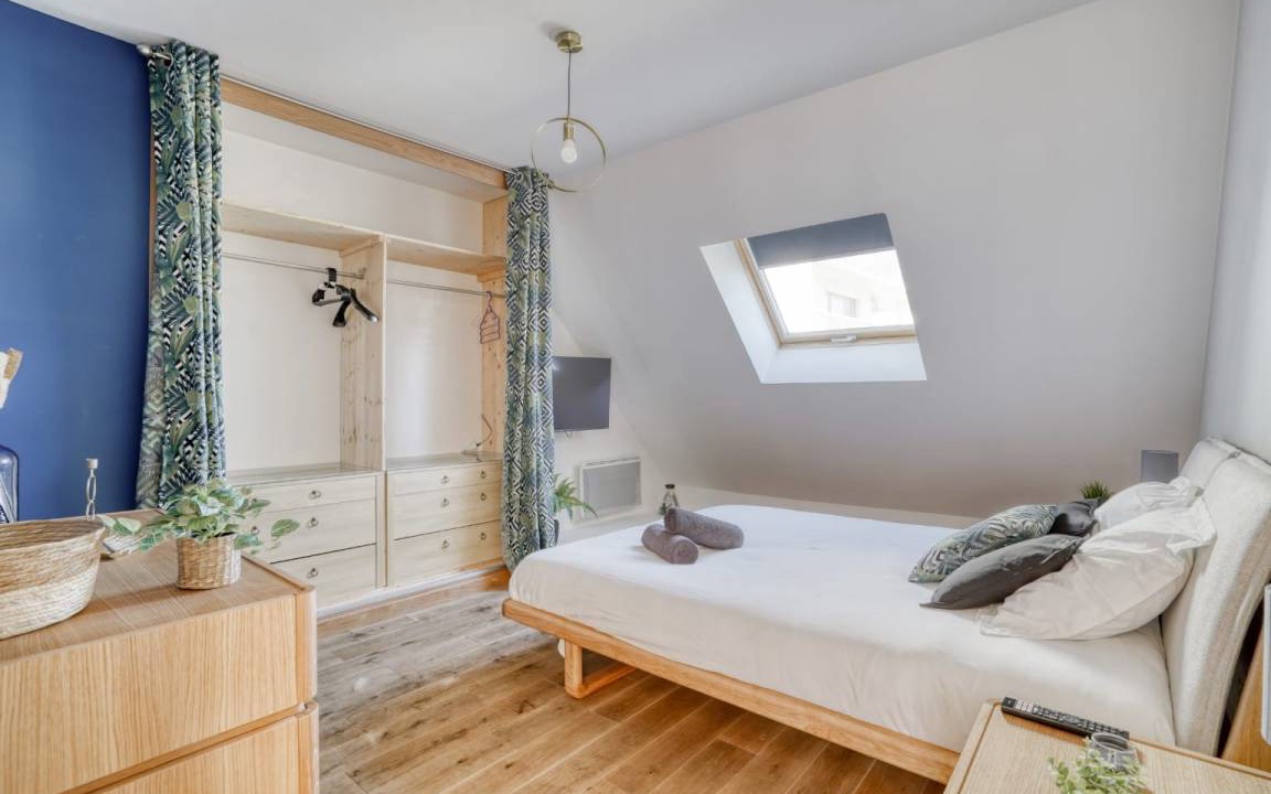 Photo of Bedroom in Clichy