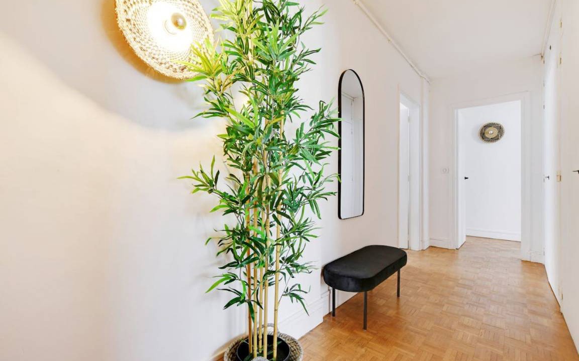 Photo of Livingroom in Saint-Lambert