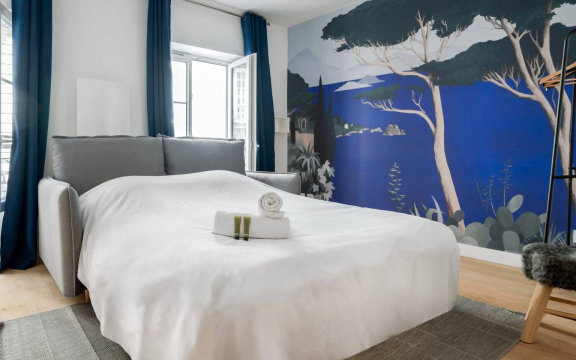 Photo of Bedroom in Notre-Dame-des-Champs