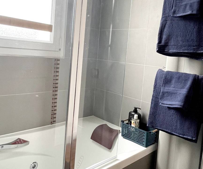 Photo of Bathroom in Rueil-Malmaison