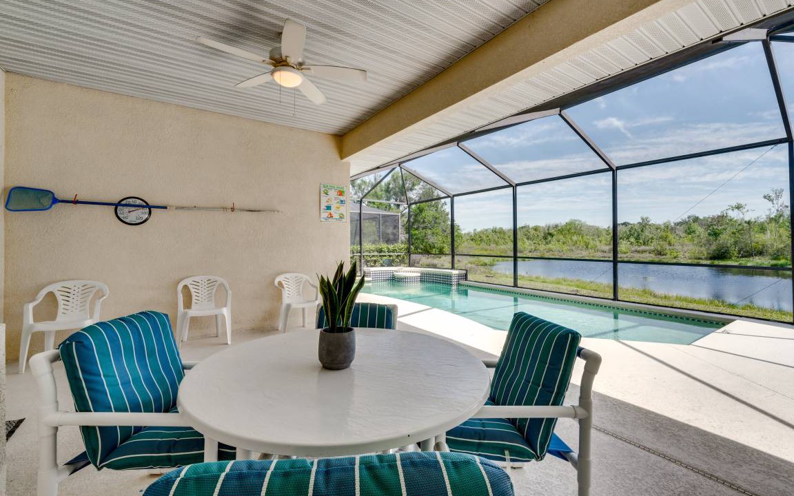 Photo of Patio Balcony in Sunset Lakes