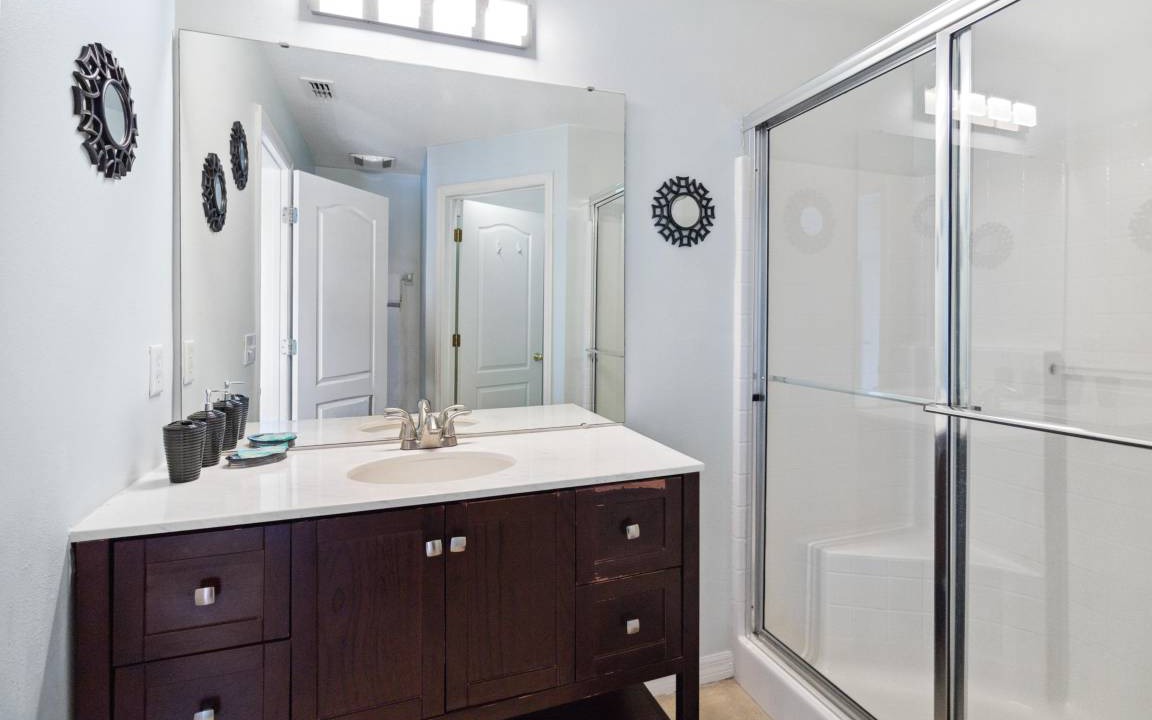 Photo of Bathroom in Sandy Ridge