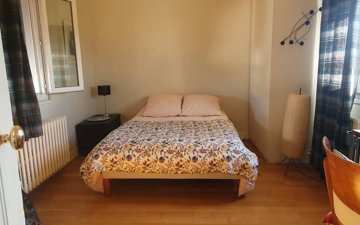 Photo of Bedroom in Prince–Marmottan