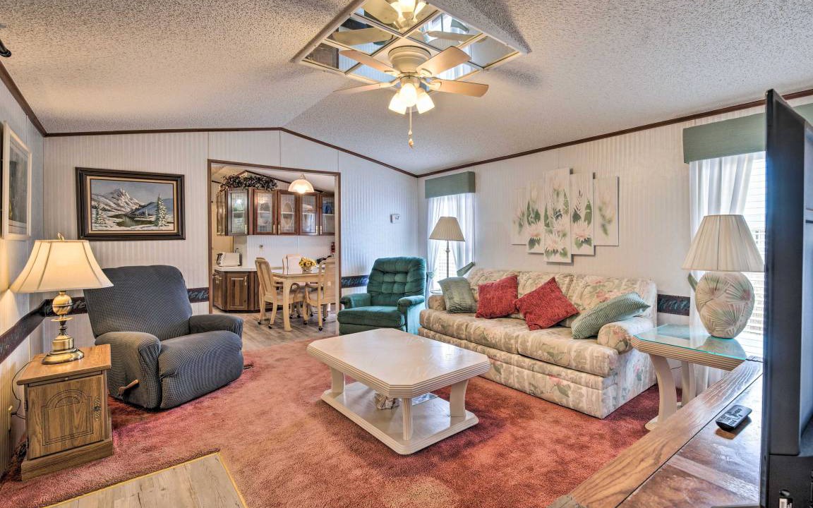 Photo of Livingroom in Leesburg