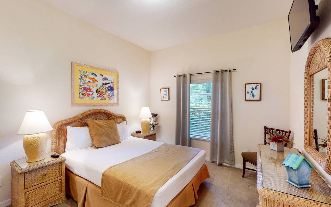Photo of Bedroom in Bahama Bay
