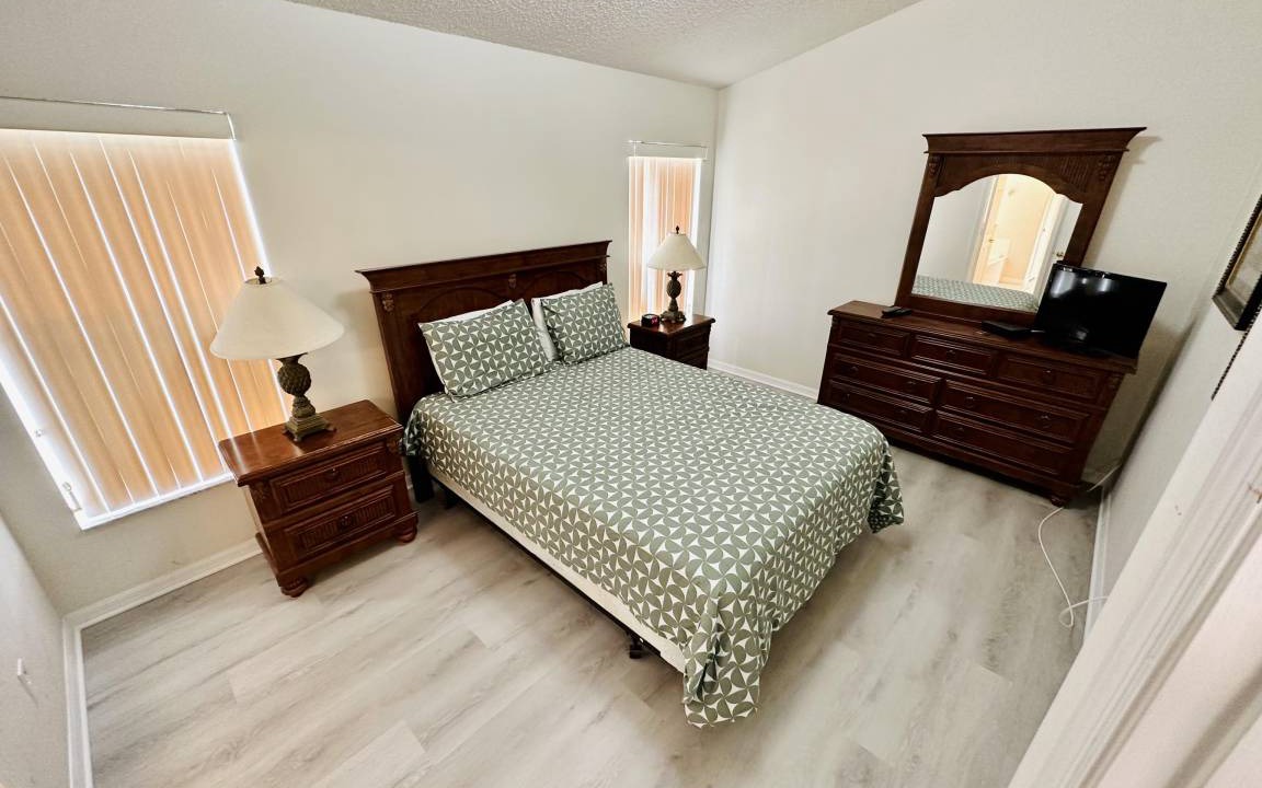 Photo of Bedroom in Orange Tree