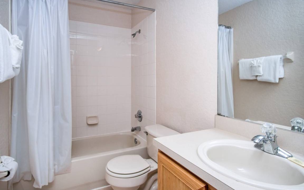 Photo of Bathroom in Regal Palms