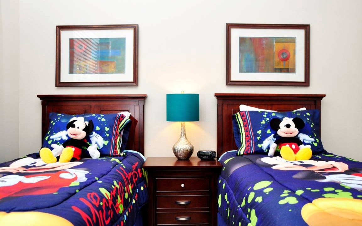 Photo of Bedroom in Sunset Lakes