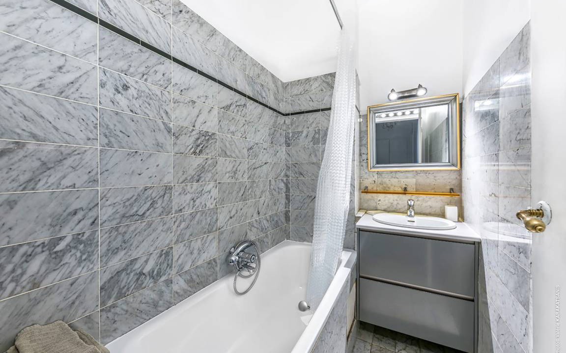 Photo of Bathroom in 5th Arrondissement