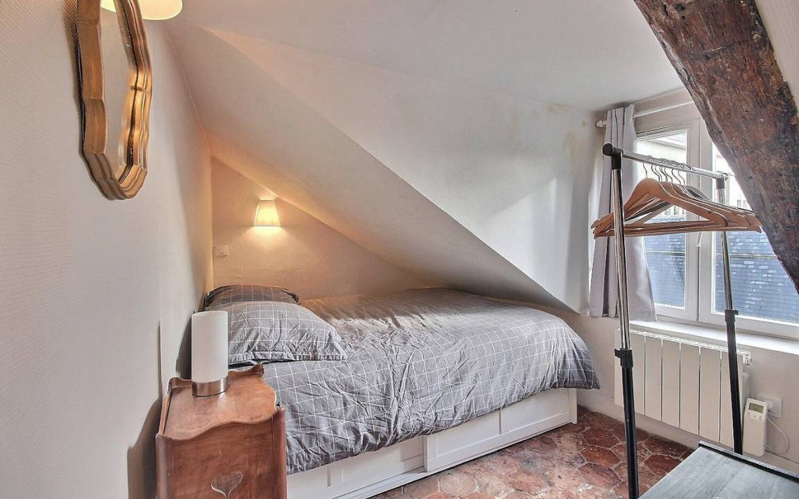 Photo of Bedroom in 3rd Arrondissement