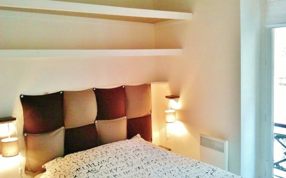 Photo of Bedroom in Latin