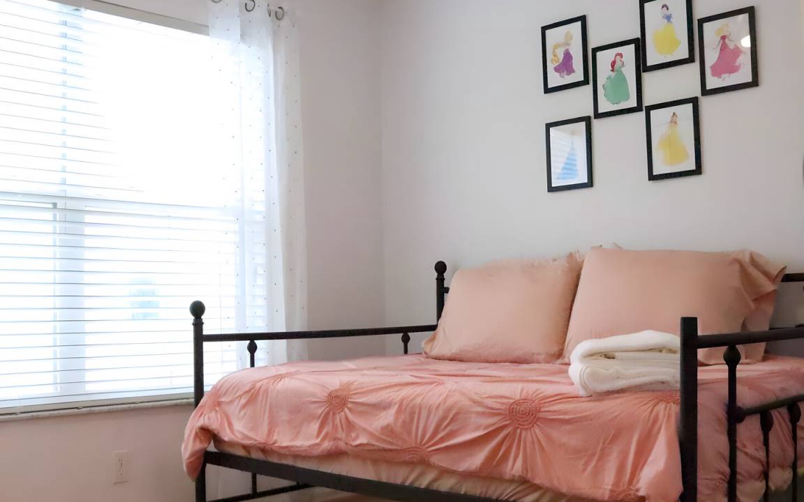 Photo of Bedroom in Venetian Bay Villages
