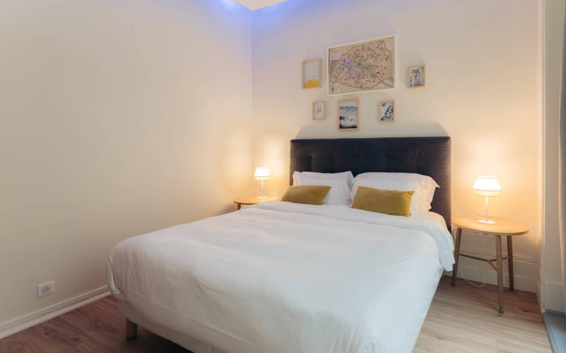 Photo of Bedroom in Notre-Dame-des-Champs